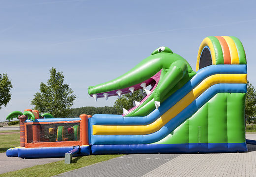 Wielofunkcyjna dmuchana zjeżdżalnia w stylu krokodyla z brodzikiem, imponującym obiektem 3D, świeżymi kolorami i przeszkodą 3D dla dzieci. Zamów nadmuchiwane zjeżdżalnie już teraz online w JB Dmuchańce Polska