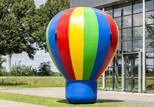 Na sprzedaż 4 metrowy kolorowy dmuchany balon przyciągający wzrok gadżet reklamowy który wyróżni twoją firmę. Zamów profesjonalny balon z szybka dostawą od JB Dmuchance