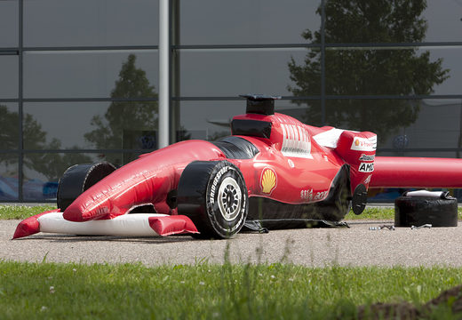 Na sprzedaż dmuchane Ferrari do zabawy w pit stop F1. Ciekawe specjalnie zaprojektowane dmuchane konstrukcje na imprezy tematyczne od JB Dmuchance
