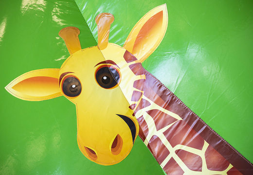 Kup spektakularną nadmuchiwaną zjeżdżalnię w stylu żyrafy z zabawnymi nadrukami i obiektami 3D dla dzieci. Zamów nadmuchiwane zjeżdżalnie już teraz online w JB Dmuchańce Polska