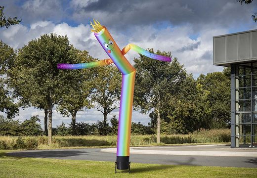 Kup teraz 6m airdancer w tęczowym kolorze online w JB Dmuchańce Polska. Wszystkie standardowe skytubes są dostarczane bardzo szybko