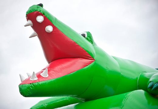 Duży super skaczący dmuchany zamek pokryty wesołymi animacjami w motywie krokodyla dla dzieci. Zamów dmuchane zamki online w JB Dmuchańce Polska