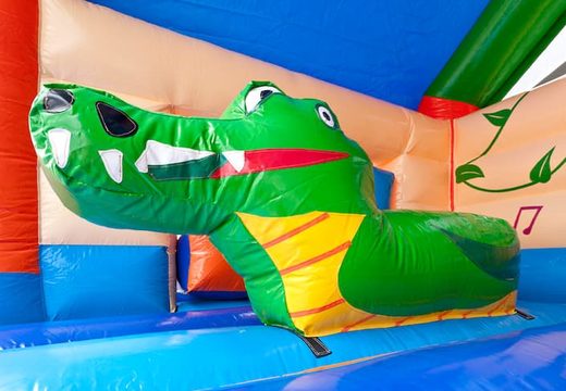 Zamów wielofunkcyjny dmuchany zamek z efektowną figurką krokodyla 3D na górze i zjeżdżalnią dla dzieci. Kup dmuchane zamki do skakania online w JB Dmuchańce Polska
