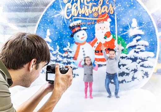  Na sprzedaż wyjątkowa dmuchana kula śnieżna na jarmarki świąteczne lub wystawy do zdjęć i dekoracji. Polecam oryginalne dmuchane dekoracje świąteczne w wersji xl od producenta JB Dmuchance