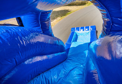 Zamów nadmuchiwaną wielozadaniową poduszkę powietrzną Super ze zjeżdżalnią w kolorze zamku w kolorze niebieskim