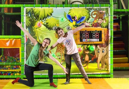 Kup ścianę Plac zabaw z interaktywnymi miejscami i motywem safari dla dzieci do grania w gry